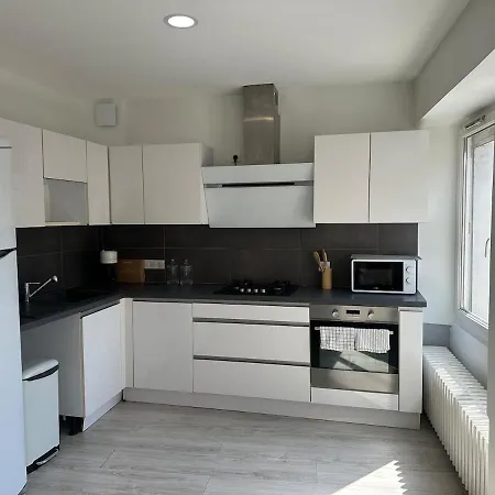 Апартаменты Grand Au Centre Du Village Proche De L A75